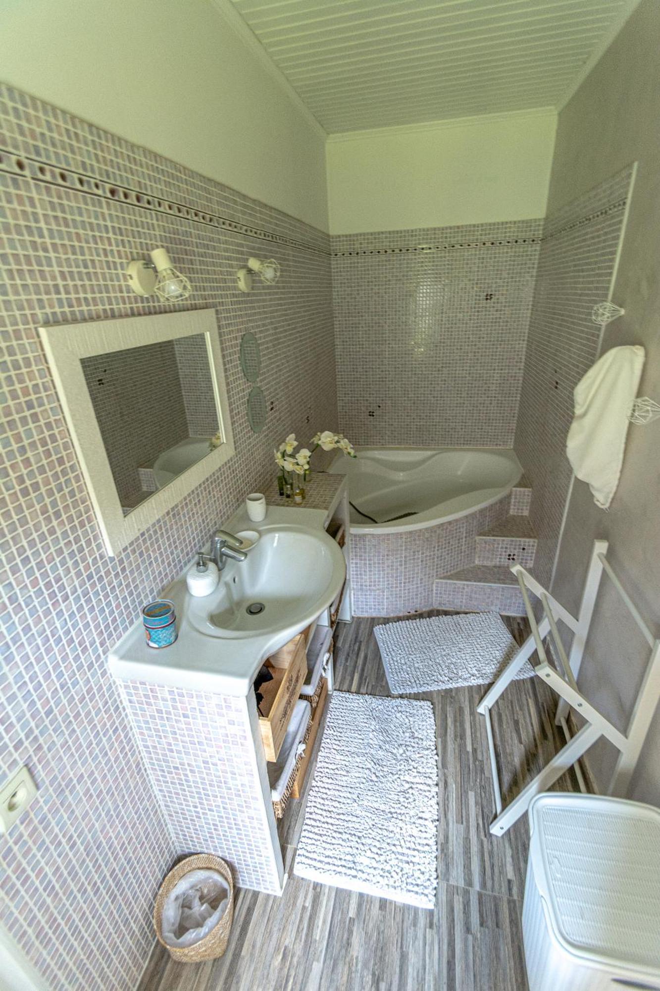 Le Baratier - Demeure De Charme Sauna & Piscine Calvisson Luaran gambar